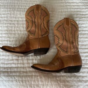 Vintage Women’s Cowboy Boots